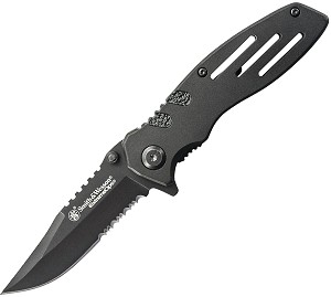 SWA24S - Smith & Wesson Extreme Ops Liner Lock Black Clip Point Blade w/Ambidextrous Thumb Knobs Black Aluminum Handle